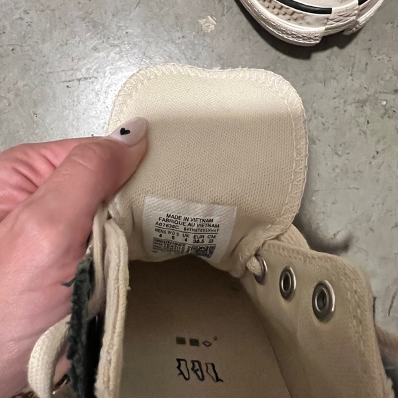 Converse FenG CHen WANG, size 6 - Picture 7 of 8
